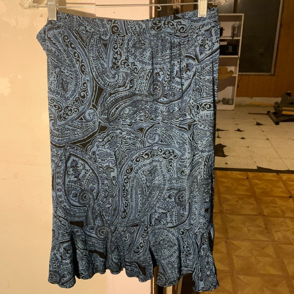 Jaclyn and smith skirt